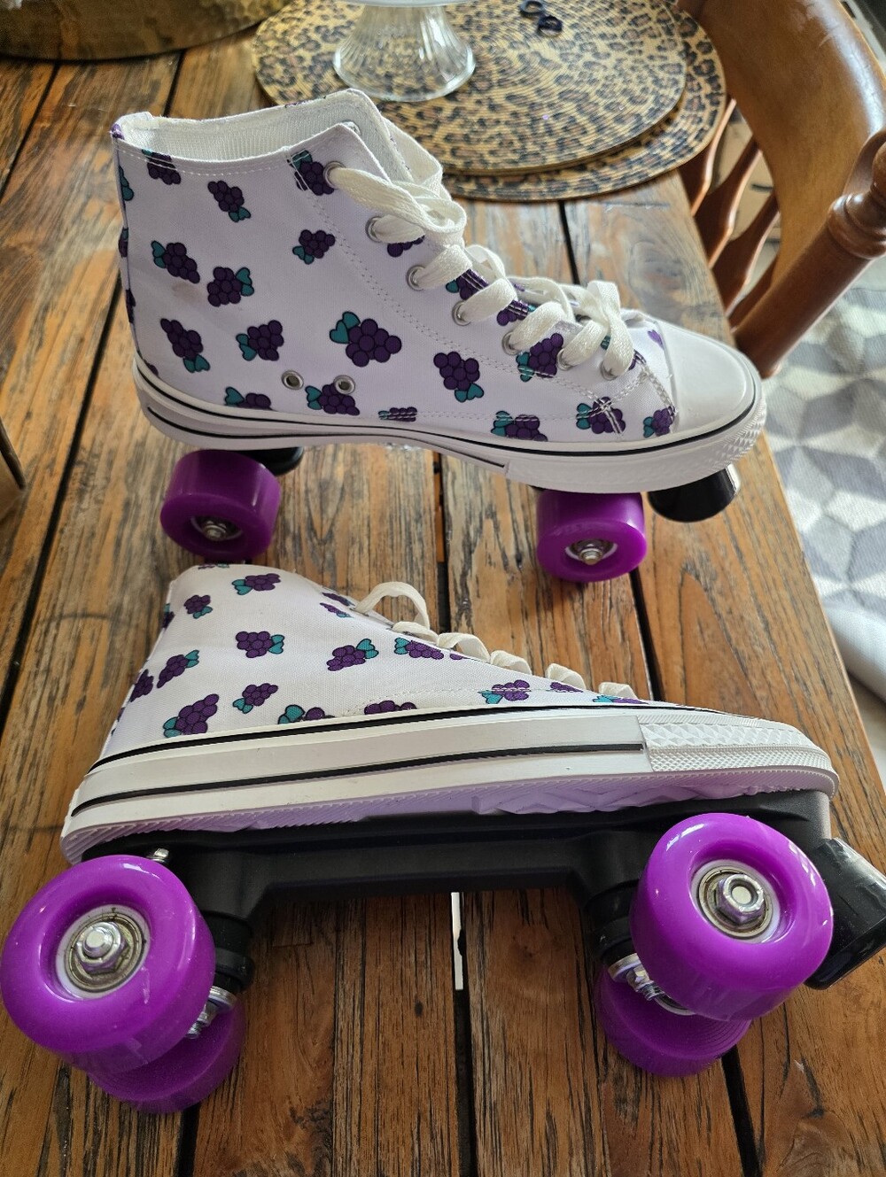 High-Top Womens Roller Shoes in White with Purple Grape Print